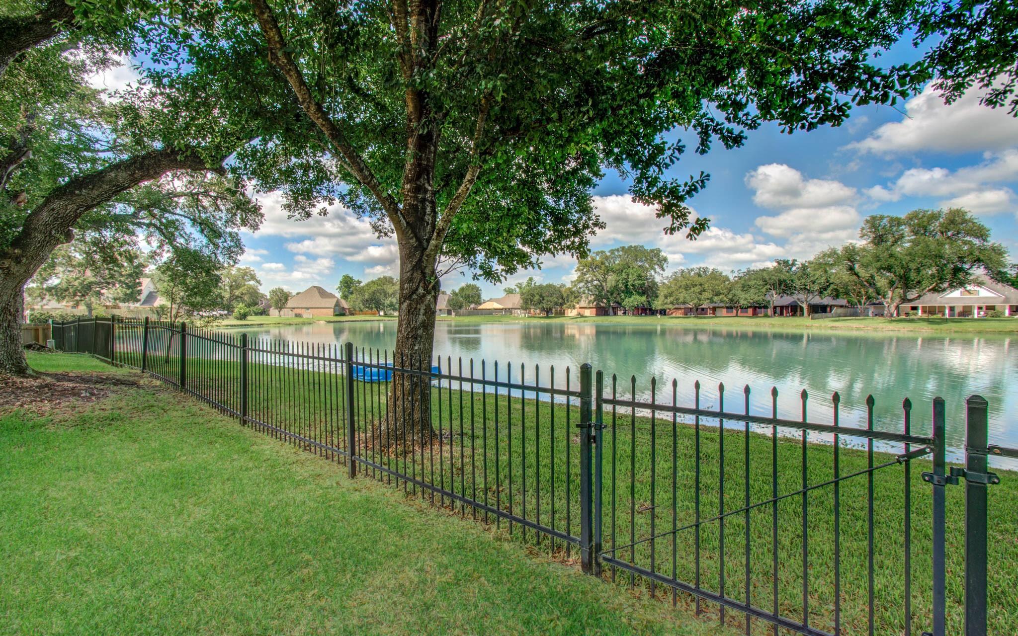 805 Enchanted Oaks Drive
