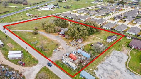 Homes For Sale - 9418 County Road 423<br/> Navasota, TX 77868