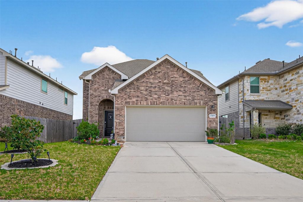 Photo of 23715 Woodgreen Terrace Drive, New Caney, TX 77357 (MLS # 38589902)