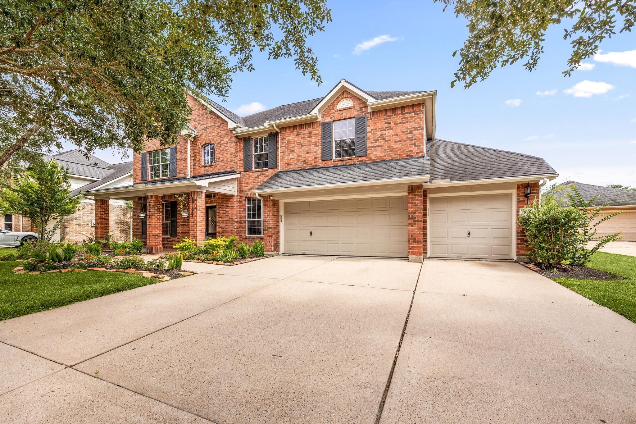 28219 Longspur Drive