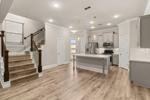 Tiny photo for 1002 Shepherd Oaks Drive, Houston, TX 77018 (MLS # 33317244)