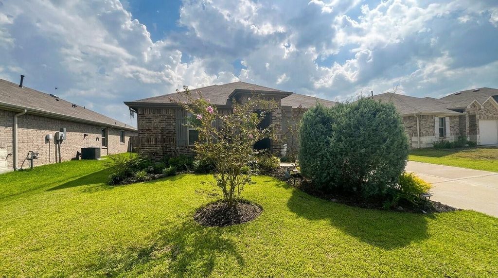 Photo of 518 Broken Boulder Street, Magnolia, TX 77354 (MLS # 31791912)