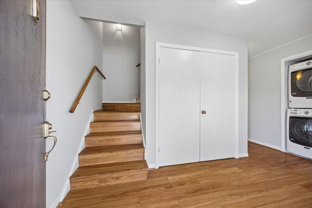 Photo of 9025 Gaylord Drive #109, Houston, TX 77024 (MLS # 38471603)