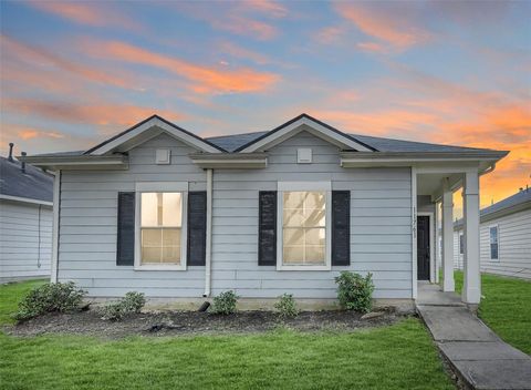 Photo of 11761 Jelicoe Drive, Houston, TX 77047 (MLS # 57717895)
