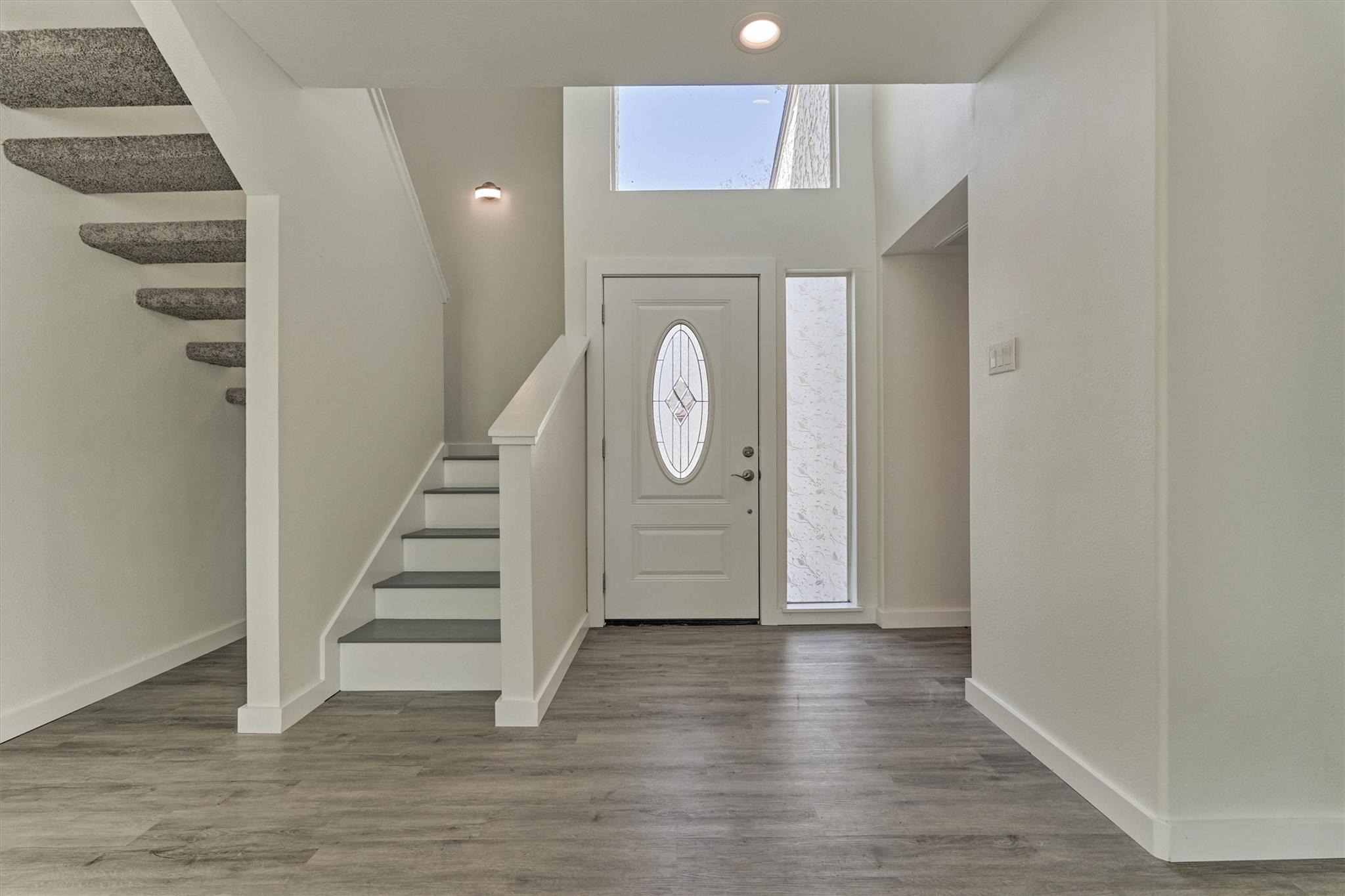 12239 Glenview Drive