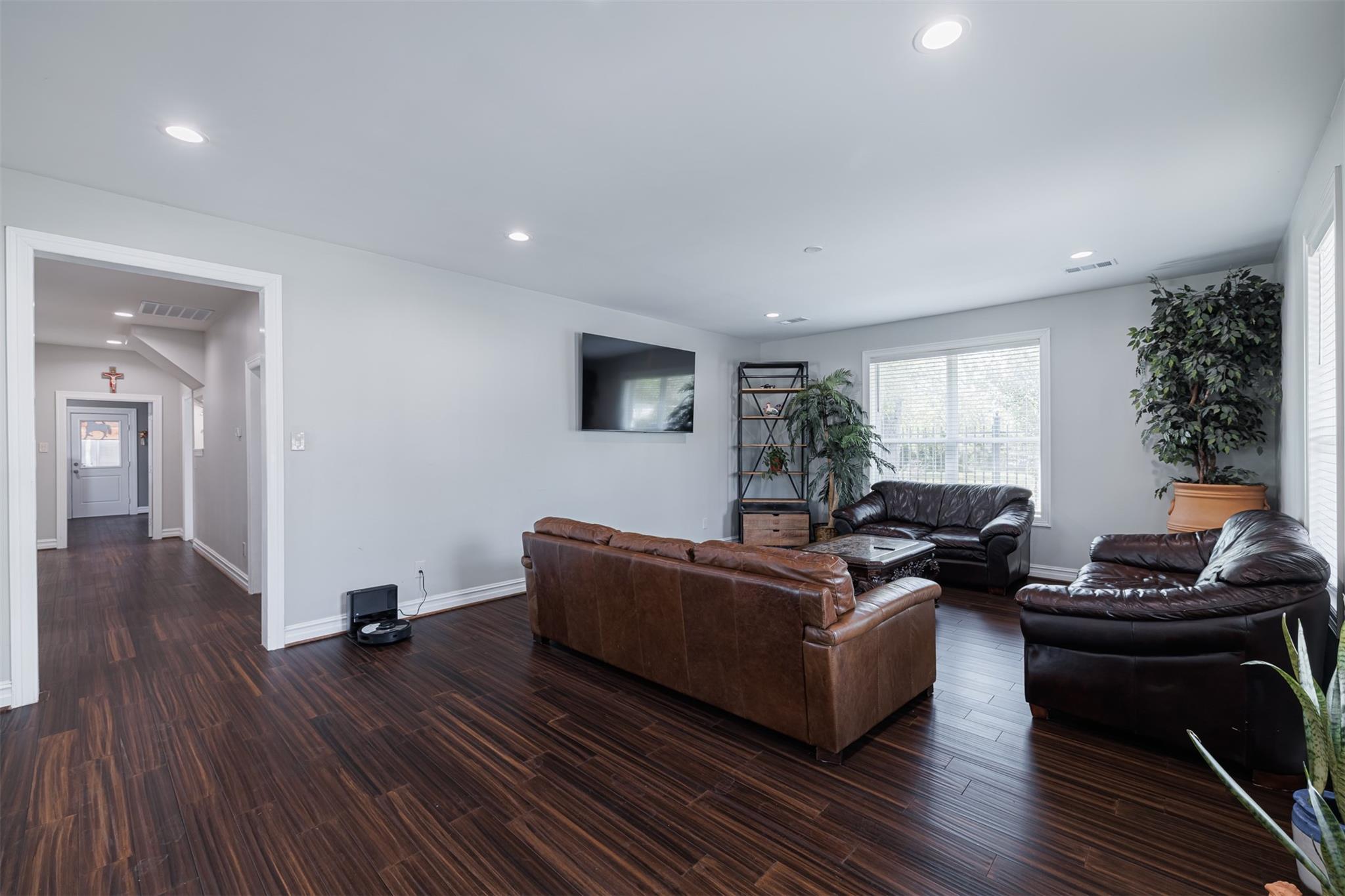 8914 Sandra Street