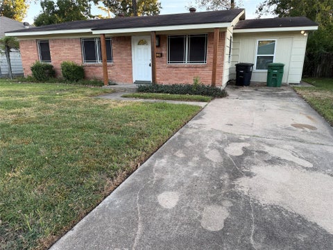 Photo of 7626 Rhobell Street, Houston, TX 77016 (MLS # 60484358)
