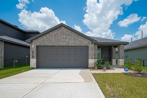 Photo of 16927 Sangiovese Drive, Houston, TX 77090 (MLS # 44008915) Photo of 16927 Sangiovese Drive, Houston, TX 77090 (MLS # 44008915)