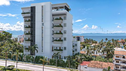 54 Francisco I. Madero / Amani Select B 303  MO 63732