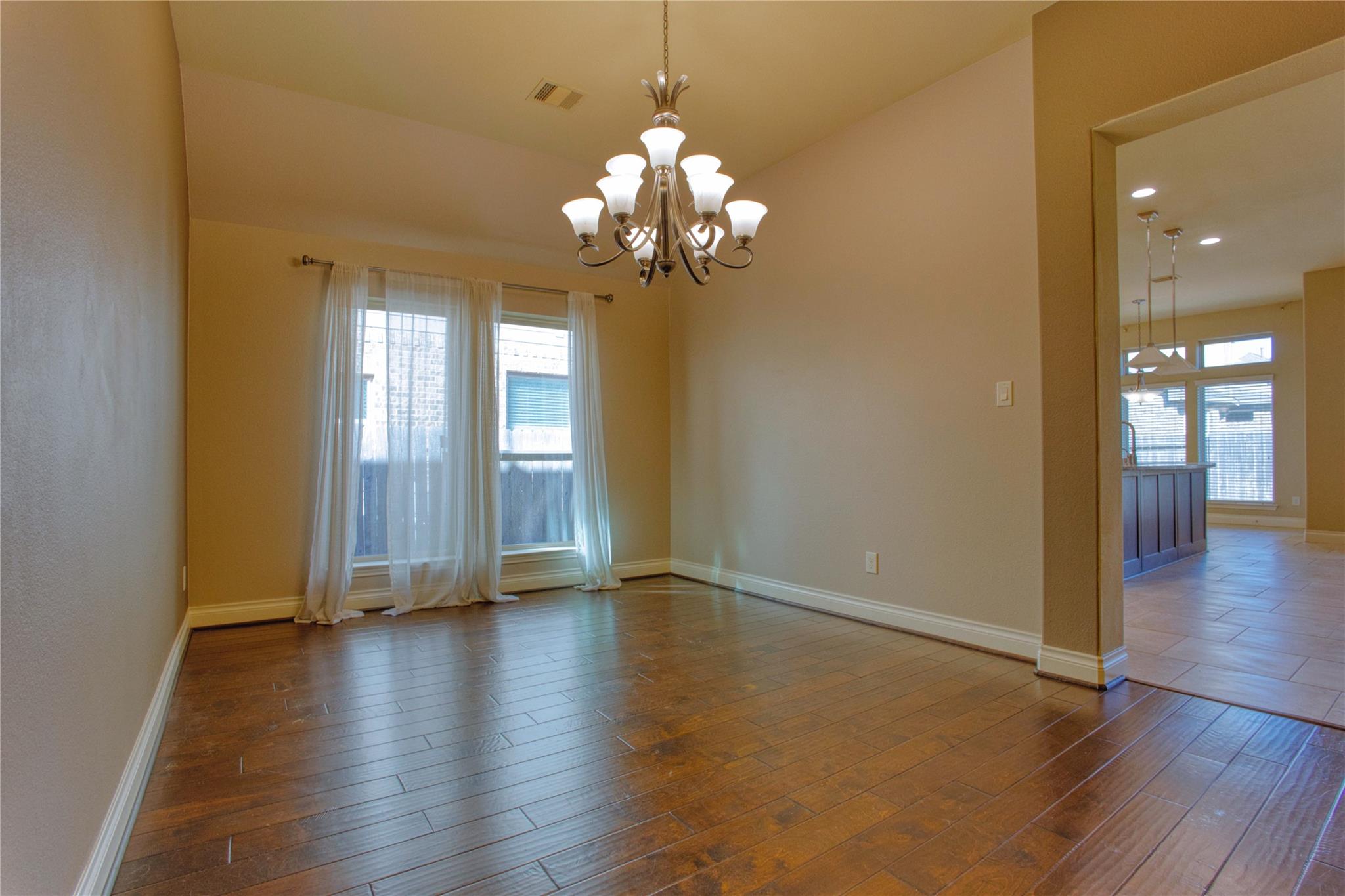 28726 Wallaman Falls Lane Lane