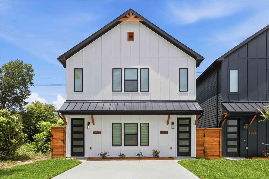 Photo of 4027 Cork Drive #A-B, Houston, TX 77047 (MLS # 51485183)