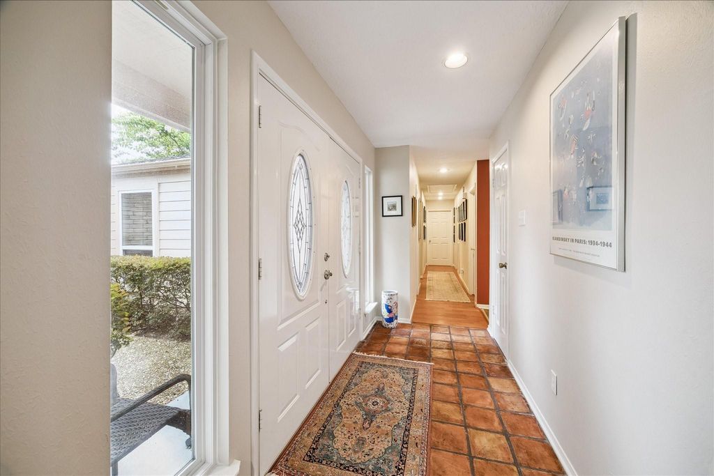 Photo of 1534 Beaconshire Road, Houston, TX 77077 (MLS # 7053995)