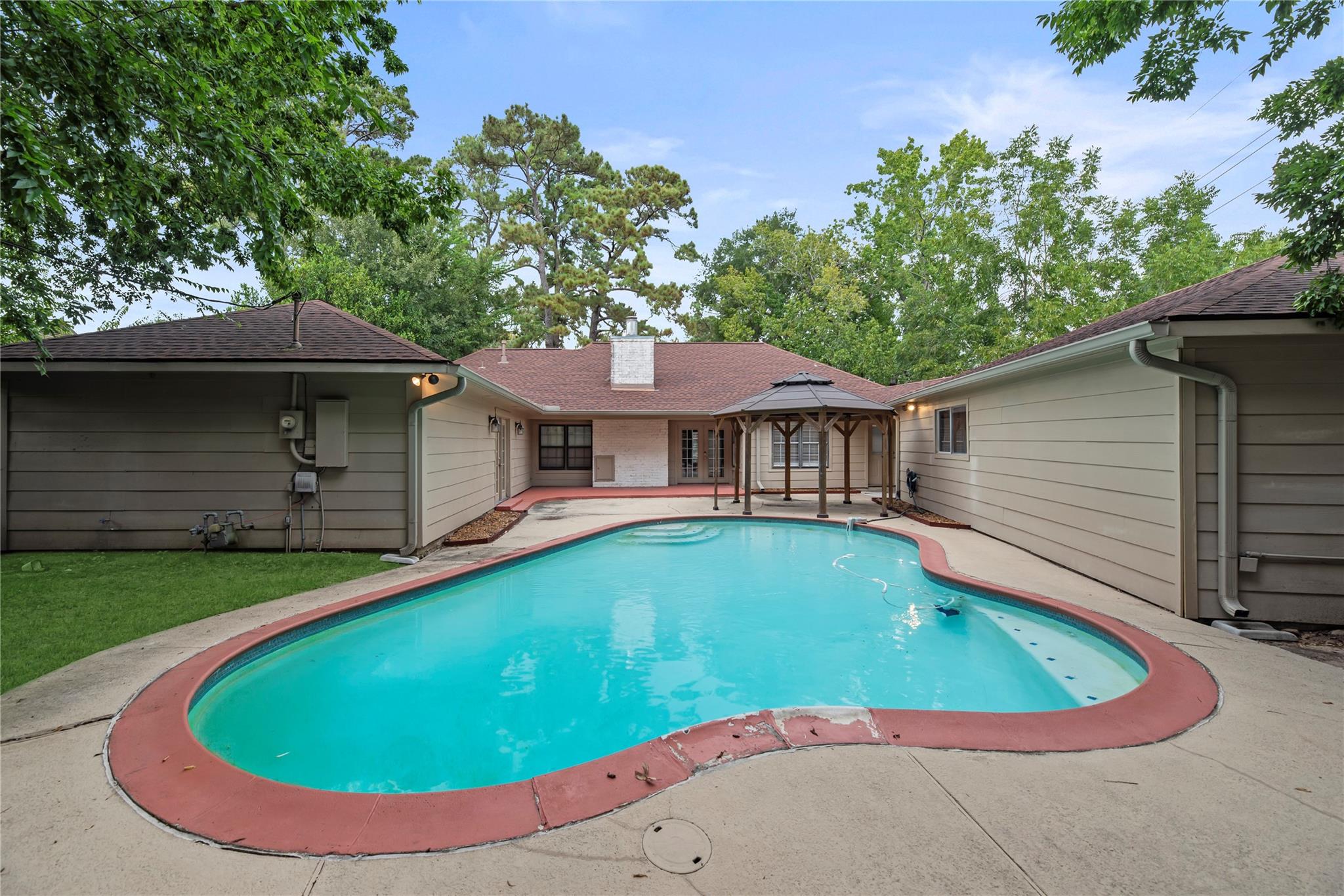 5903 Echo Lake Lane