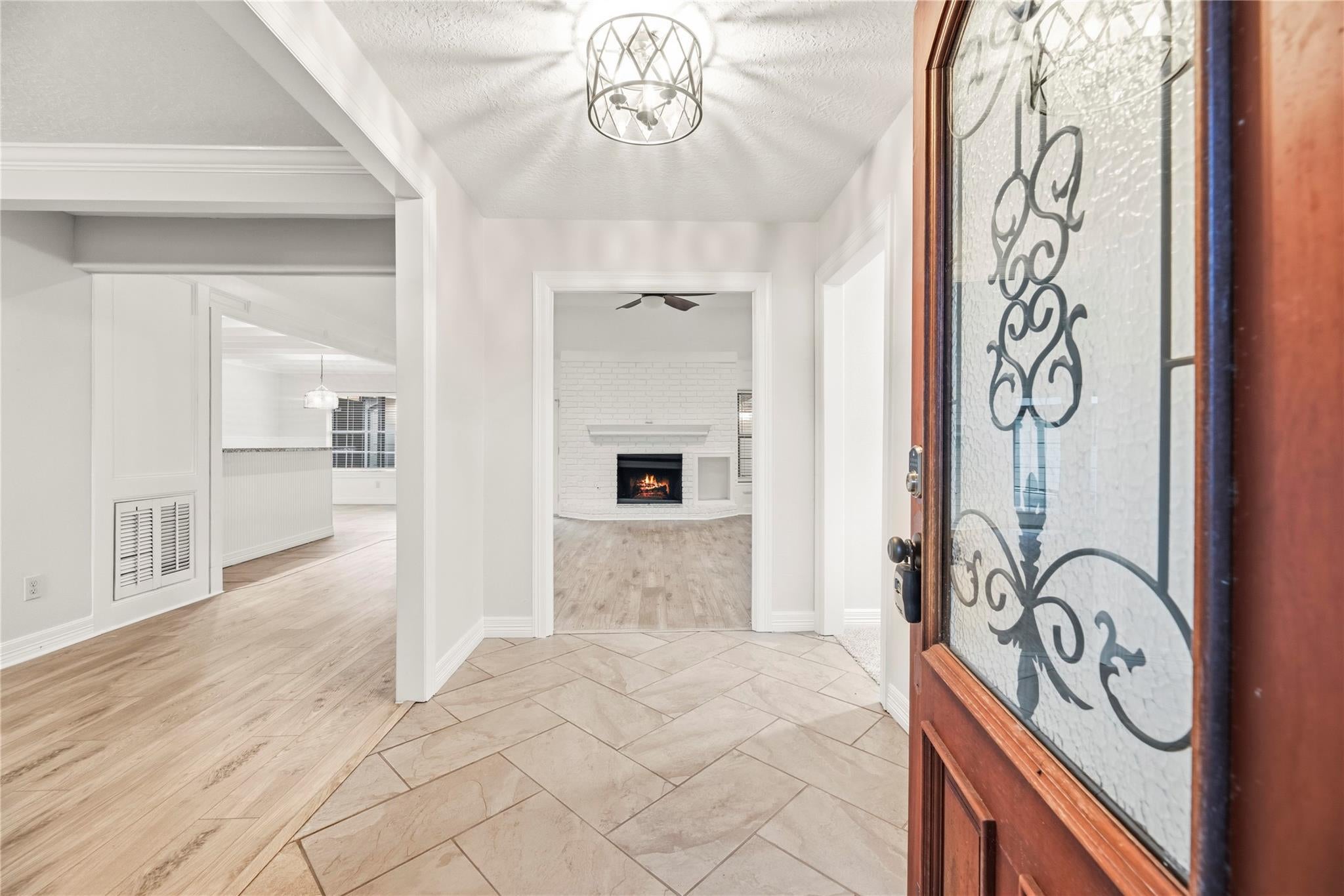 5903 Echo Lake Lane