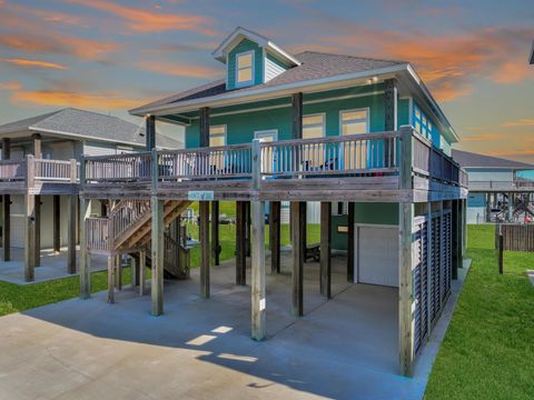Photo of 974 Surf Road, Crystal Beach, TX 77650 (MLS # 55733426)