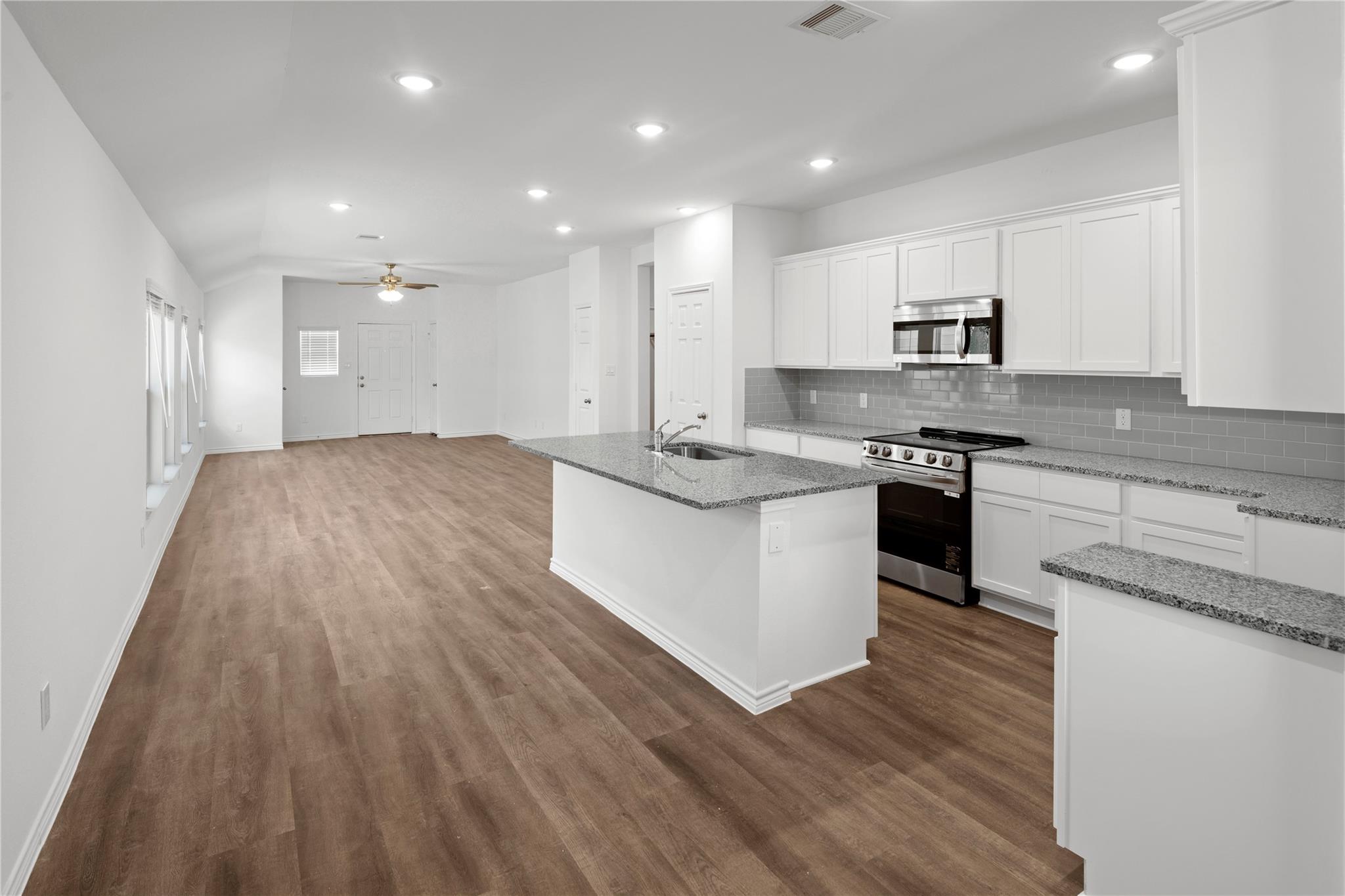 1241 Point Lookout Drive