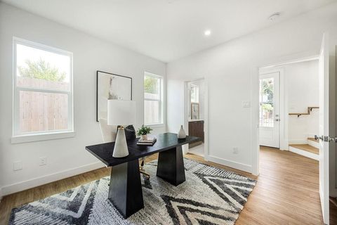 Tiny photo for 1713 Mary Street, Houston, TX 77026 (MLS # 22542093)