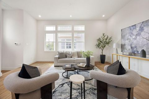 Tiny photo for 1713 Mary Street, Houston, TX 77026 (MLS # 22542093)