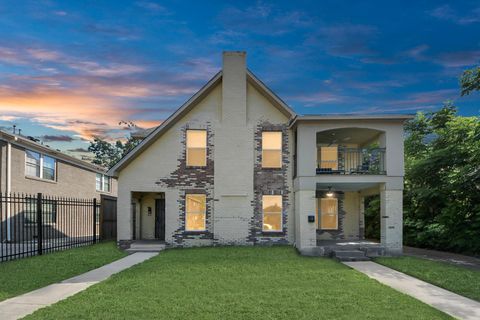Photo of 2817 Truxillo Street #B, Houston, TX 77004 (MLS # 36410599)