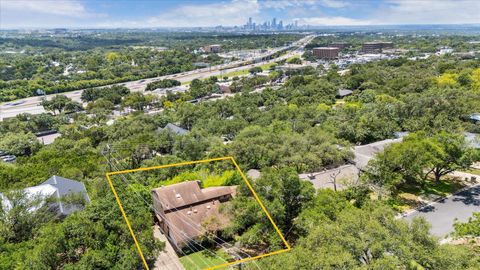 Photo of 5903 Overlook Drive, Austin, TX 78731 (MLS # 51983981)