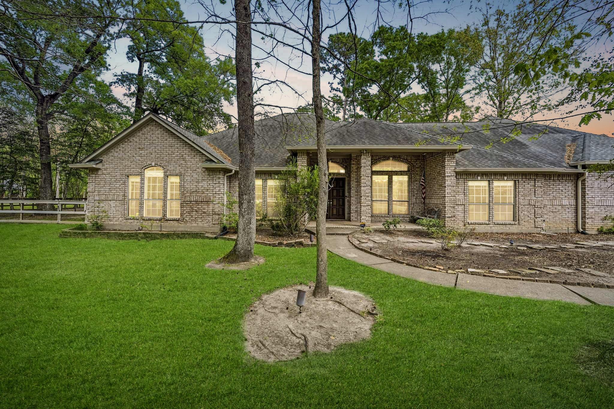 11995 White Oak Crossing