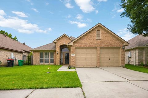 Photo of 4231 Applerock Drive, Baytown, TX 77521 (MLS # 81518086)