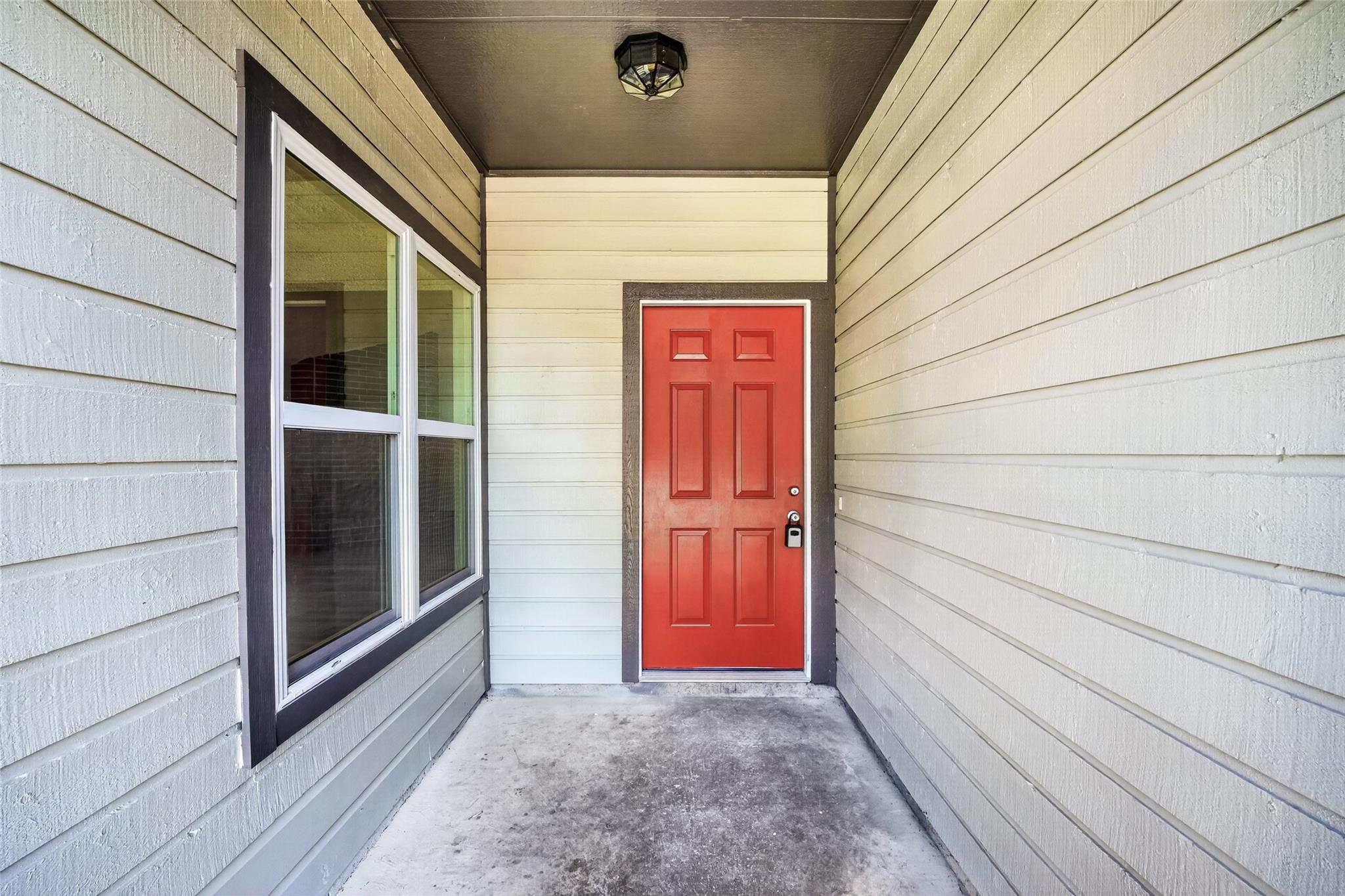 2031 Hickory Glen Drive
