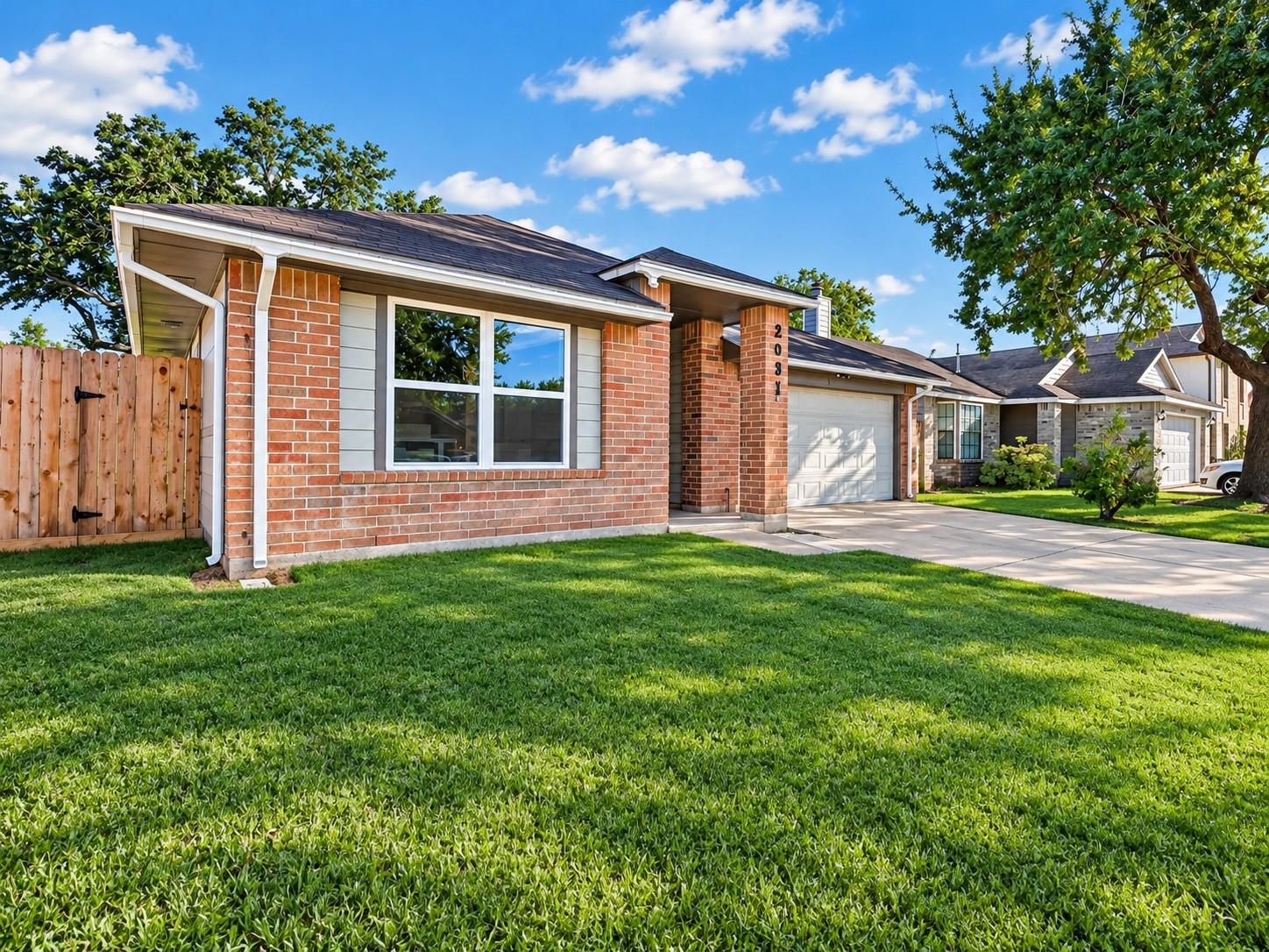 2031 Hickory Glen Drive