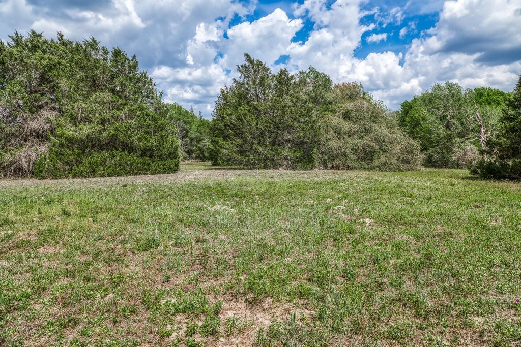Photo of 1 Fm 1697, Carmine, TX 78932 (MLS # 14934333)