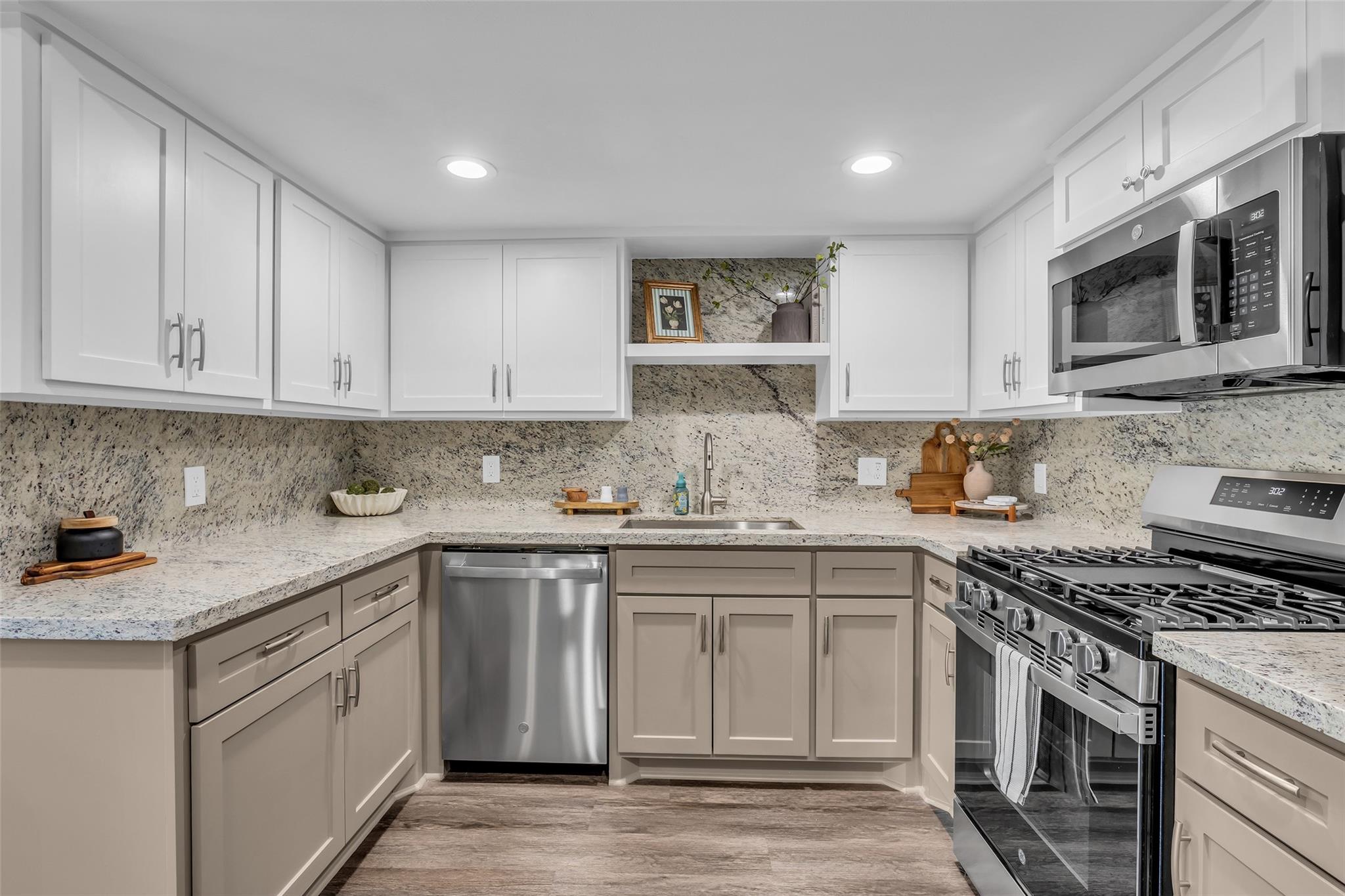 1810 N Red Cedar Circle