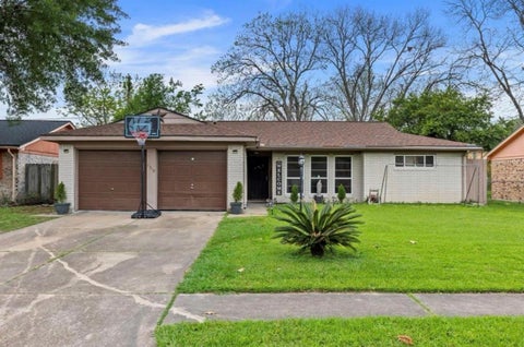 Photo of 1318 Twinbrooke Drive, Houston, TX 77088 (MLS # 36150847)