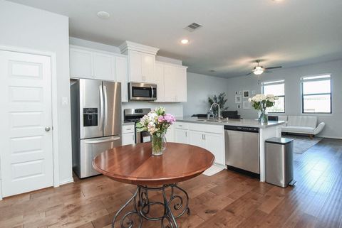 Tiny photo for 27950 Western Creek Court, Katy, TX 77494 (MLS # 325852)