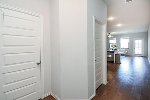 Tiny photo for 27950 Western Creek Court, Katy, TX 77494 (MLS # 325852)