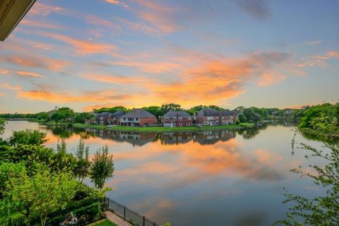 Photo of 1014 Old Oyster Trail, Sugar Land, TX 77478 (MLS # 88591914)