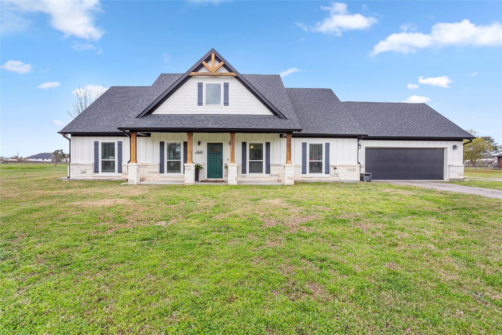 7634 Highland Road