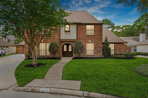 Photo of 6711 Walton Heath Drive, Houston, TX 77069 (MLS # 31196930)