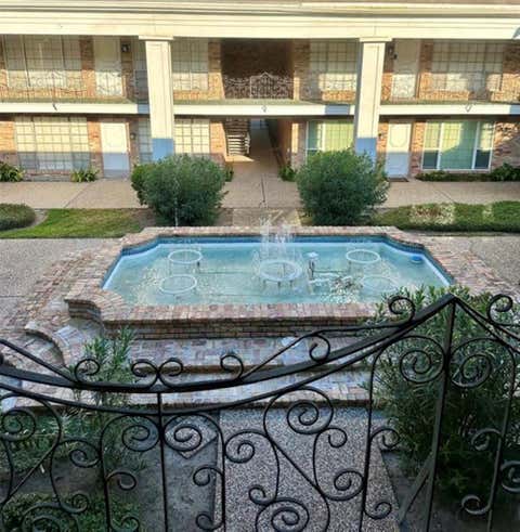 Condo For Rent - 5343 Richmond Avenue #28<br/> Houston, TX 77056