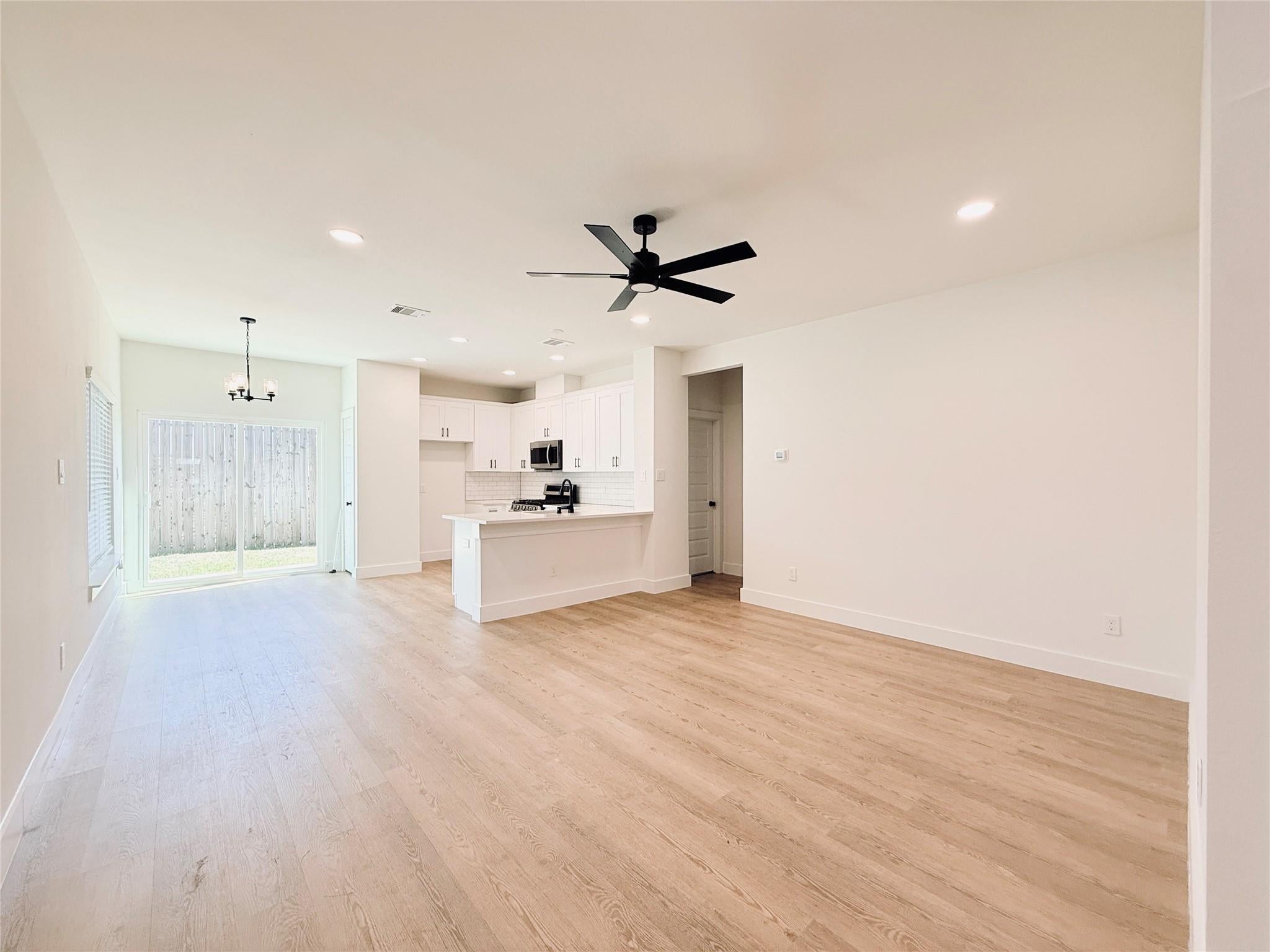16575 Oasis Glade Drive