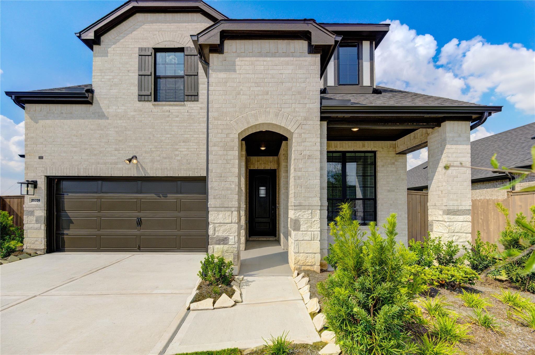 25326 Loch Doon Drive