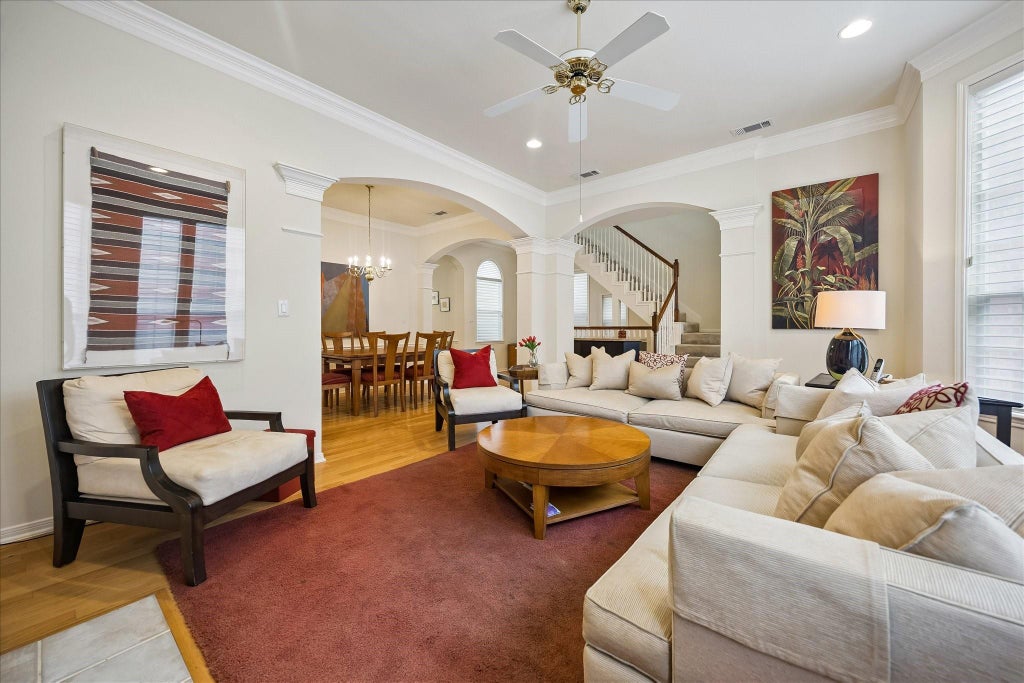 Photo of 5213 Blossom Street #A, Houston, TX 77007 (MLS # 37672956)