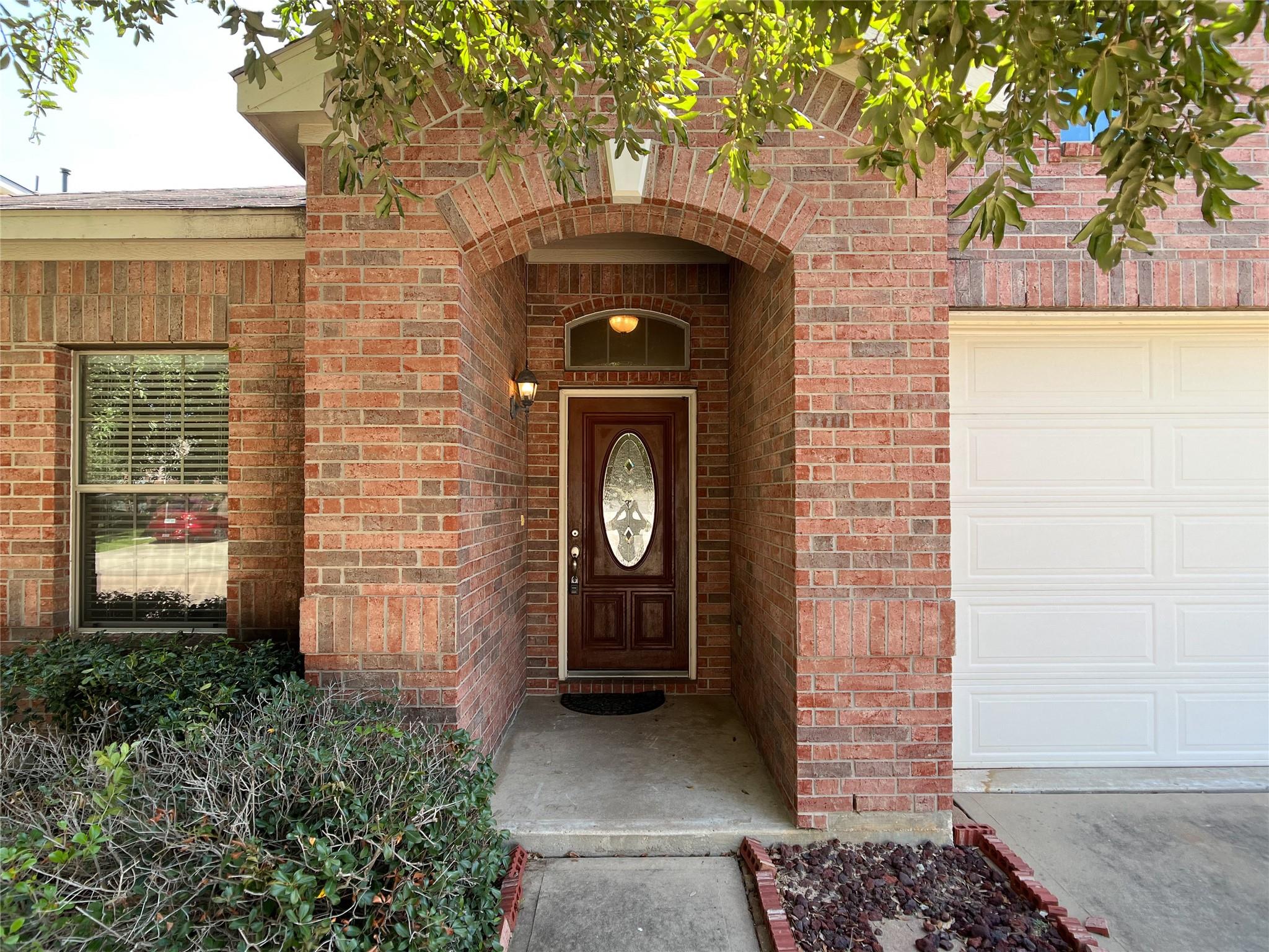 15214 Bartlett Landing Drive