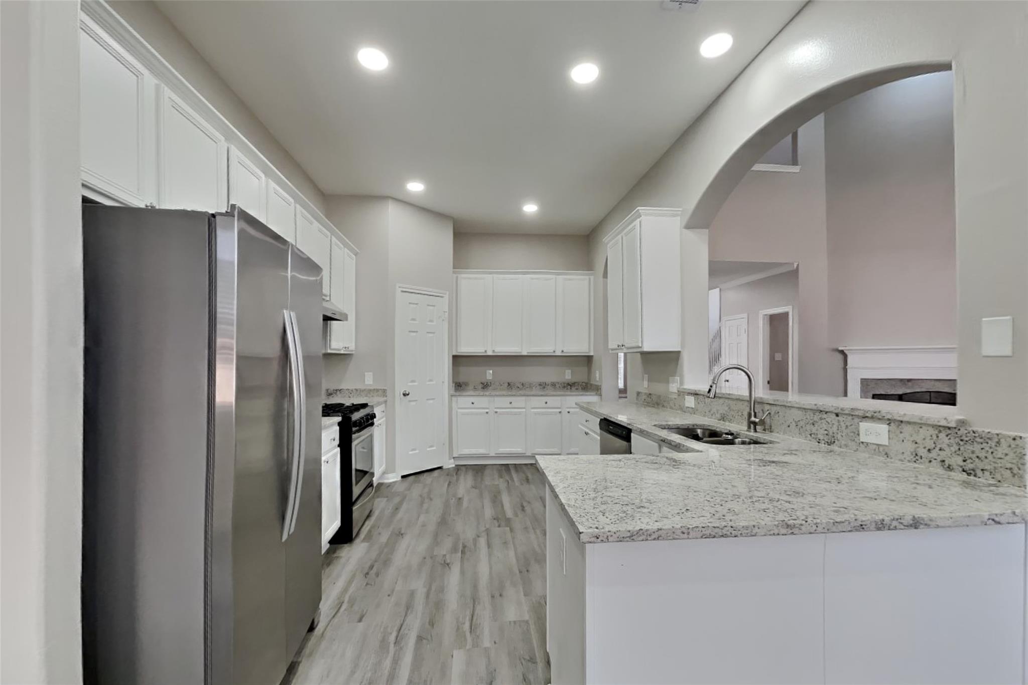 7015 Fountain Lilly Drive