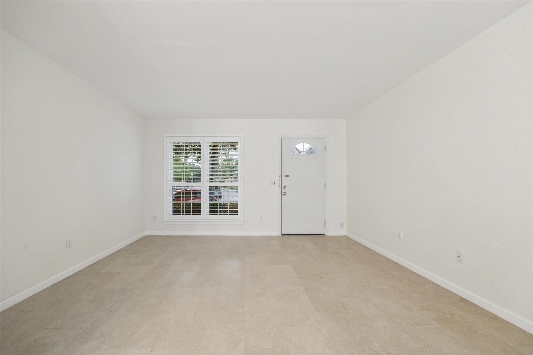 2808 Grants Lake Boulevard 701
