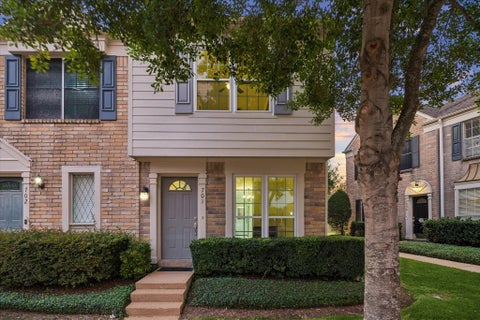 Photo of 2808 Grants Lake Boulevard #701, Sugar Land, TX 77479 (MLS # 10214008)