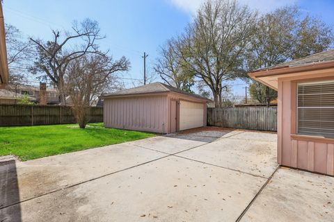 Tiny photo for 10015 Warwana Road, Houston, TX 77080 (MLS # 19569514)