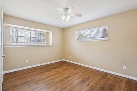 Tiny photo for 10015 Warwana Road, Houston, TX 77080 (MLS # 19569514)