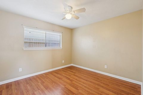 Tiny photo for 10015 Warwana Road, Houston, TX 77080 (MLS # 19569514)