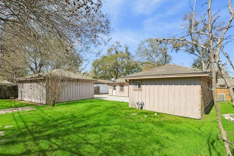 Tiny photo for 10015 Warwana Road, Houston, TX 77080 (MLS # 19569514)