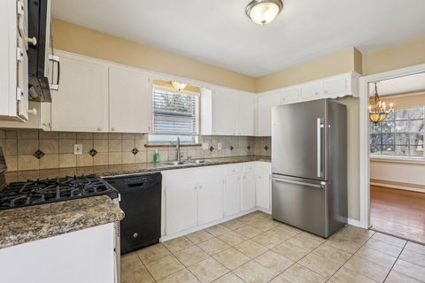 Tiny photo for 10015 Warwana Road, Houston, TX 77080 (MLS # 19569514)