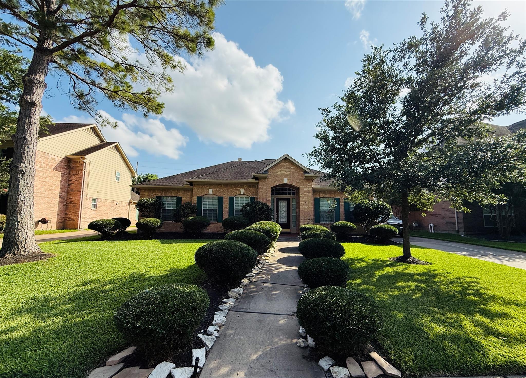 5222 Hanneck Valley Lane